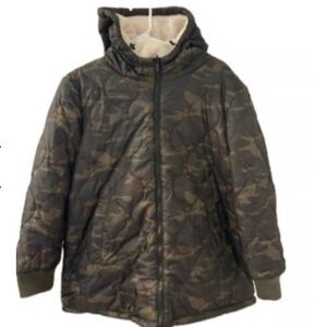 1 Madison Reversible Camo and Faux Sherpa Parka Heavyweight XXL NWT Ret $180
